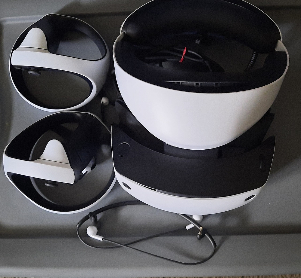 ☆SOLD☆PS5 Vr2 Headset Sony PlayStation VR2 CFI-ZVR1